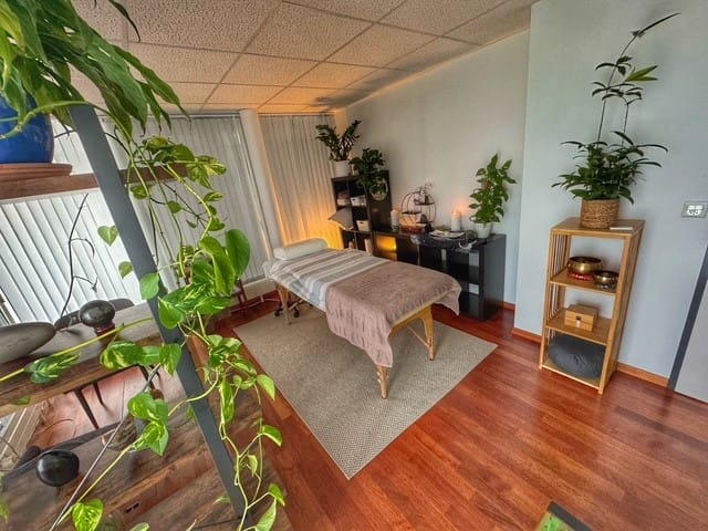 Hervé Barrilliet Hervé Barrilliet – Guérisseur Énergéticien, Emosana